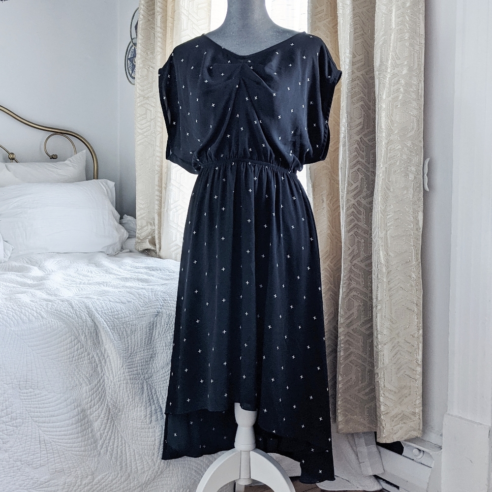 Eve Gravel Black Star-Print Midi Dress